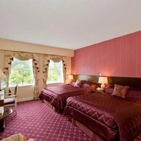 Summerhill House 호텔 4*
