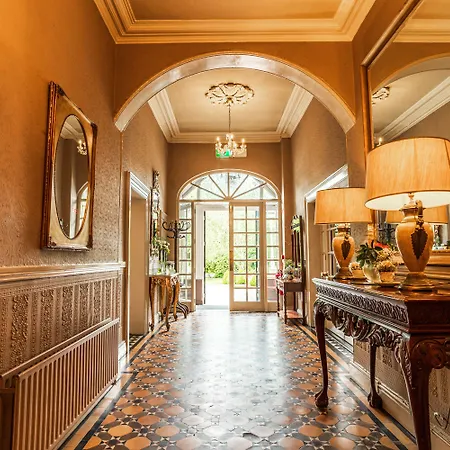 Summerhill House Hotel