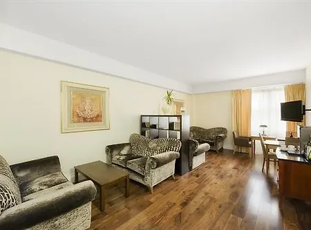 호텔 Summerhill House 4*