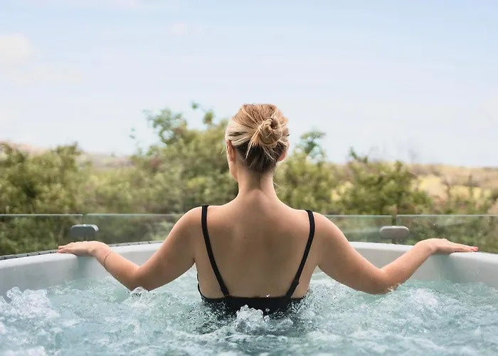 Hotel Summerhill House 4*